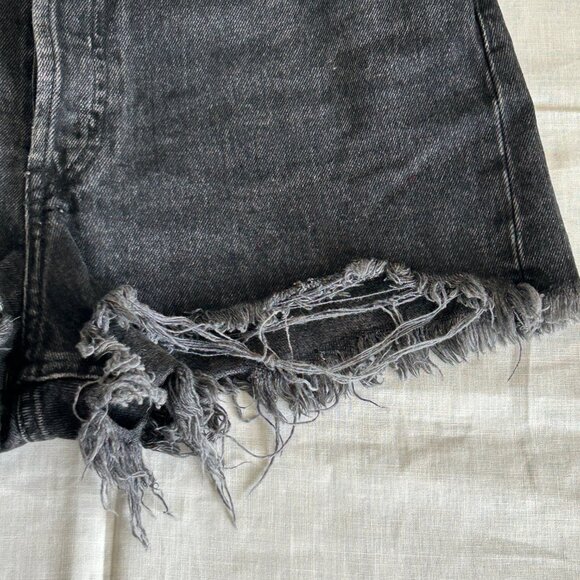 Zara Womens High Rise Denim Cutoff Shorts Size 6 Black Distressed Raw Hem Summer - Picture 9 of 16